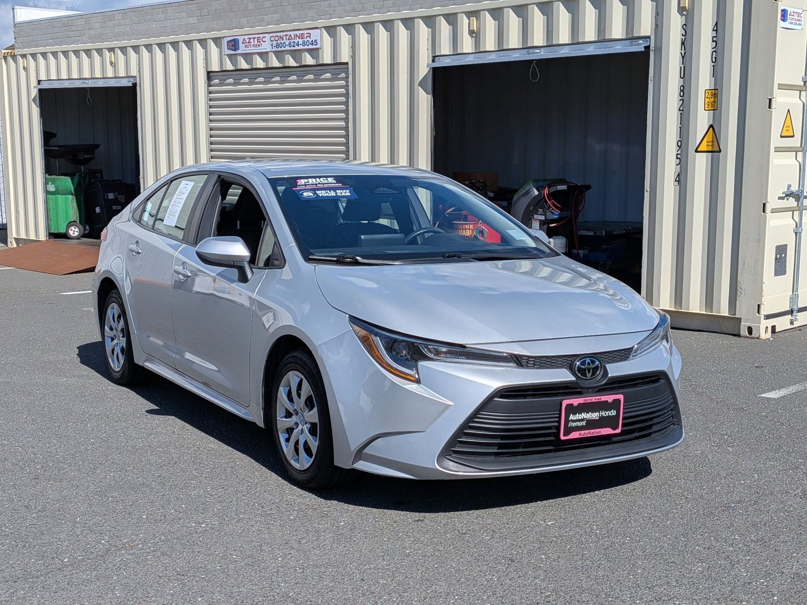 2024 Toyota Corolla LE photo 3