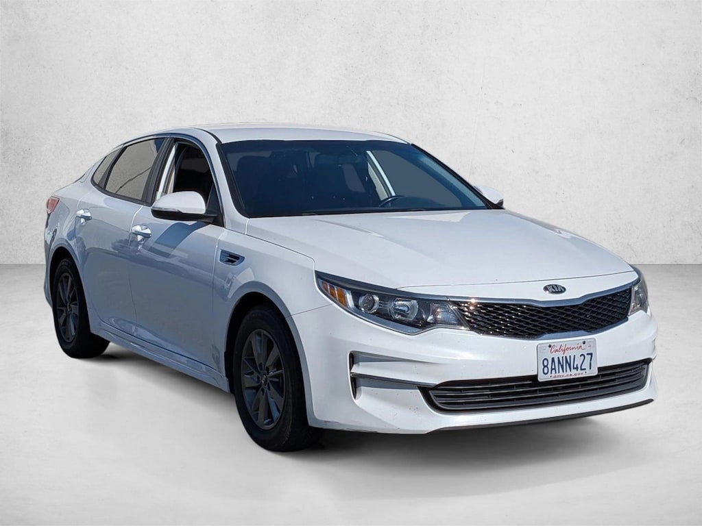 Used 2018 Kia Optima LX Turbo Sedan