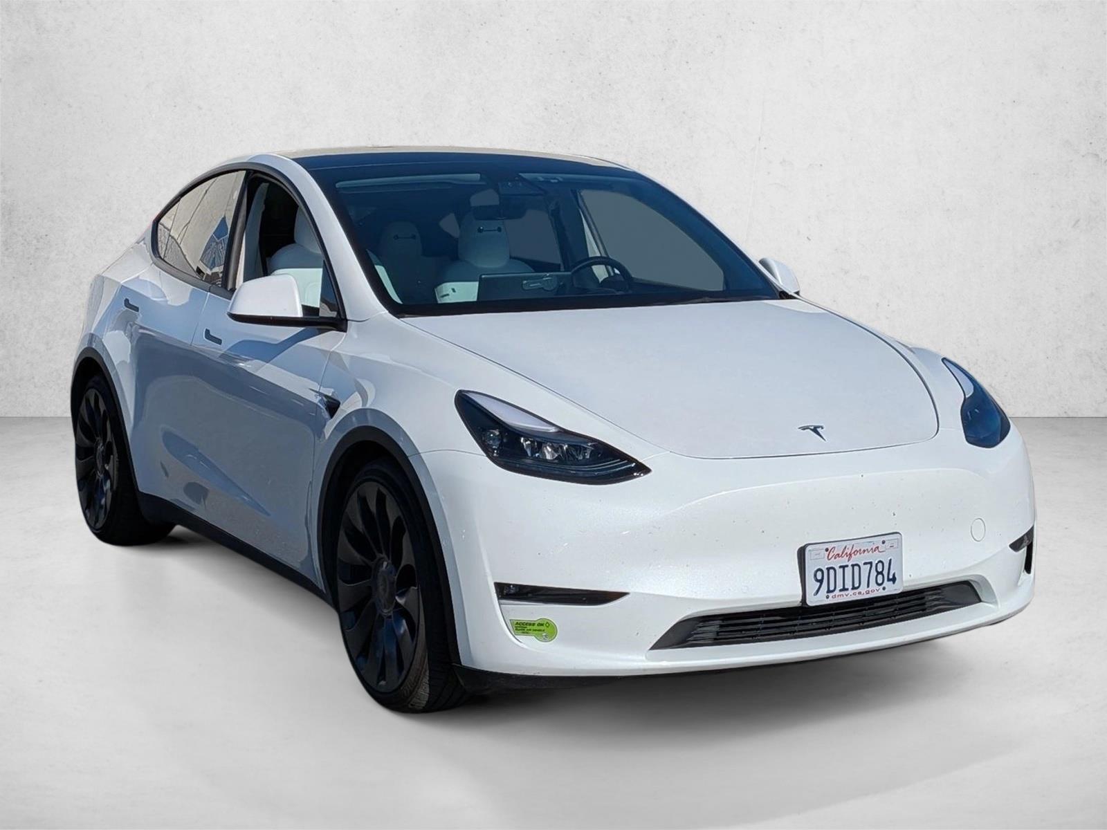 2022 Tesla Model Y Performance photo 3