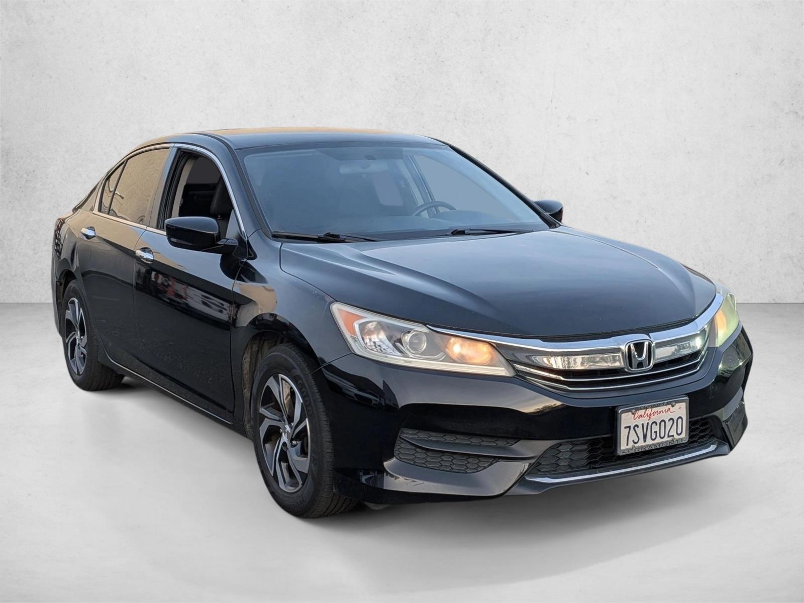 2016 Honda Accord LX photo 3