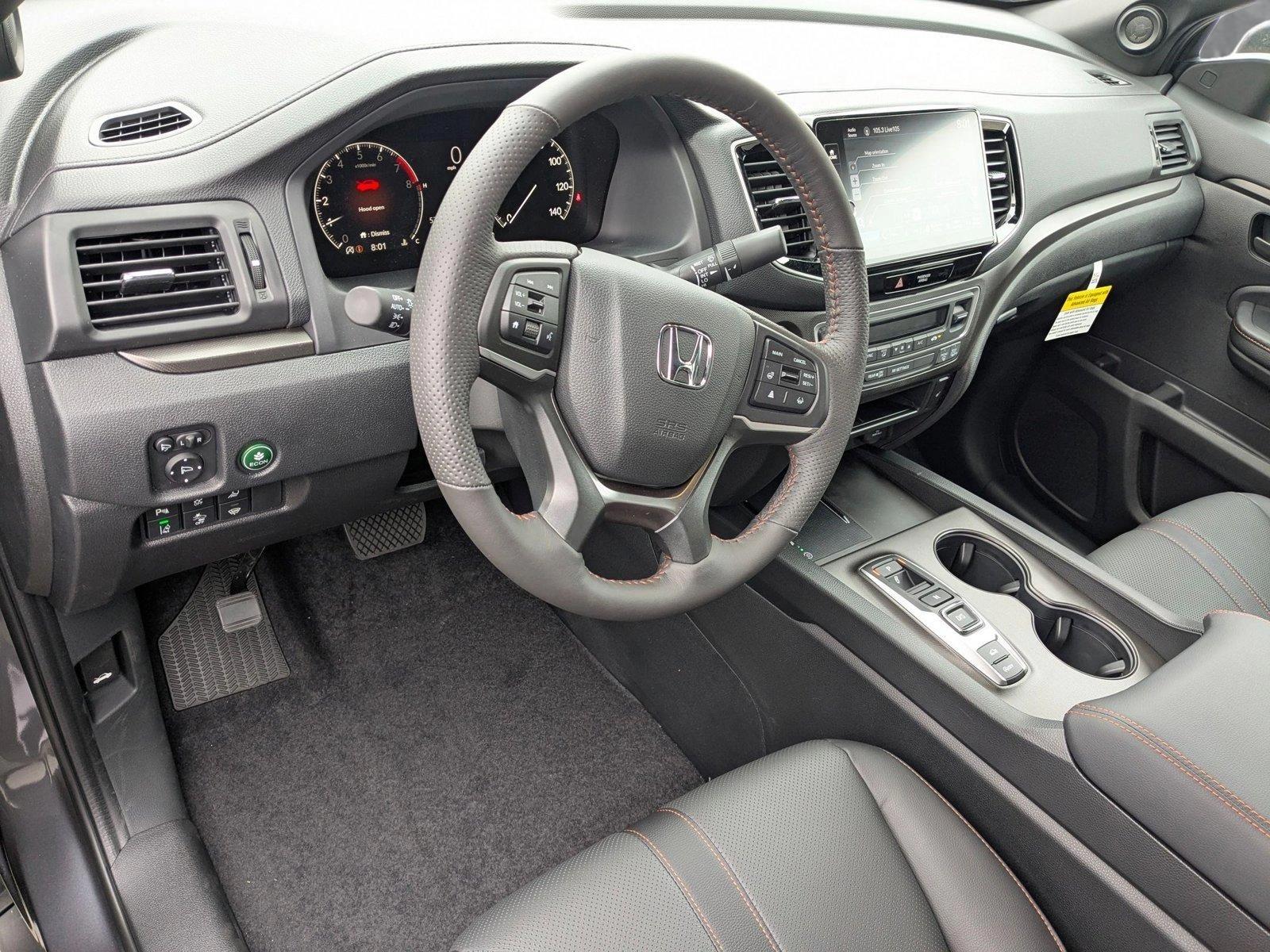 2025 Honda Ridgeline TrailSport photo 3
