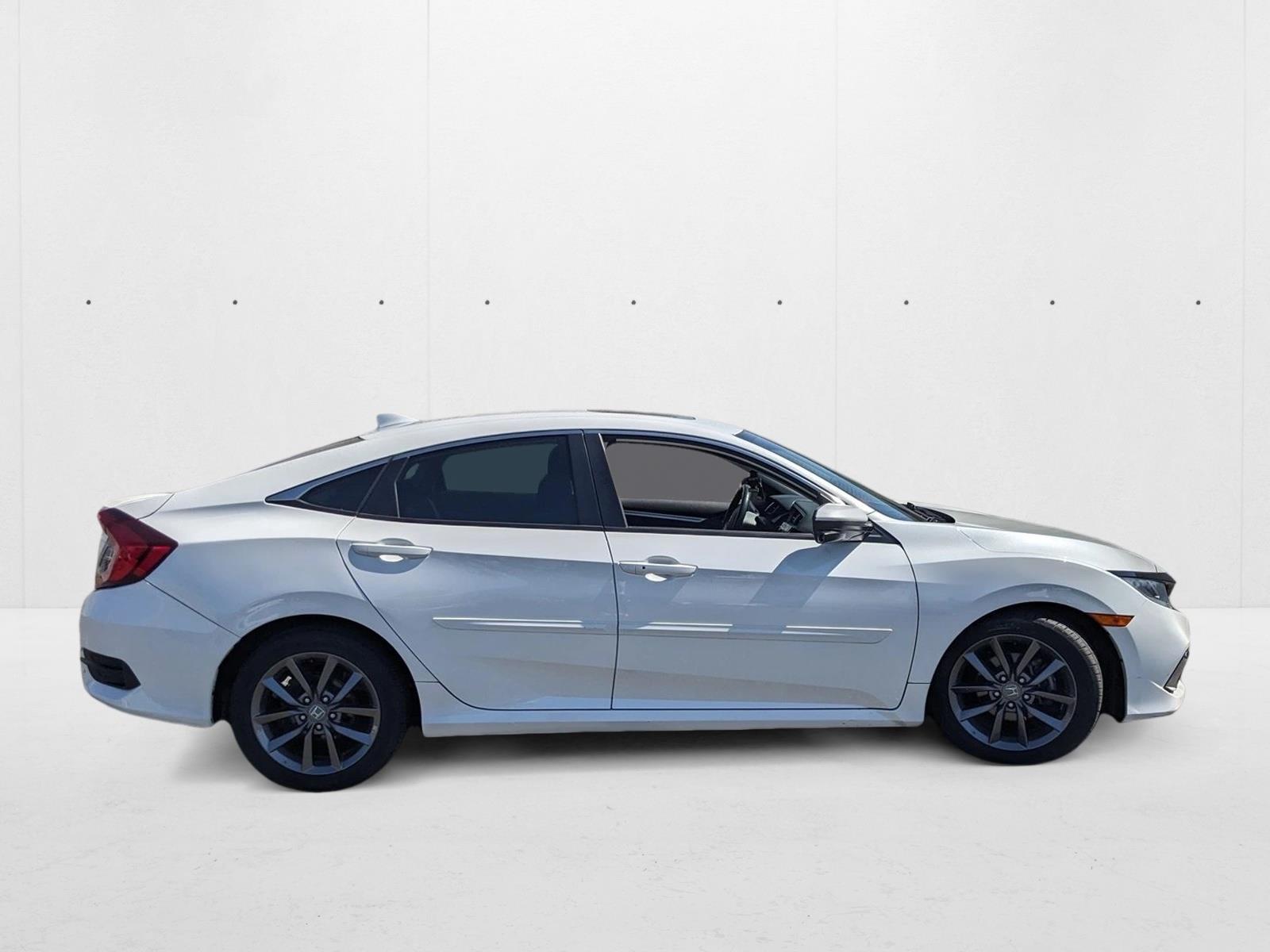 2019 Honda Civic EX photo 3