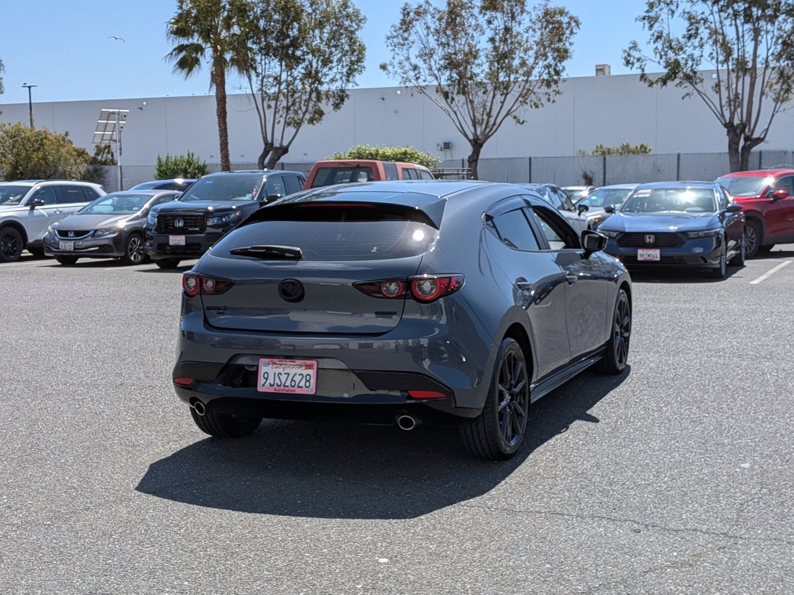 2024 Mazda Mazda3 Hatchback 2.5 S Carbon Edition photo 4