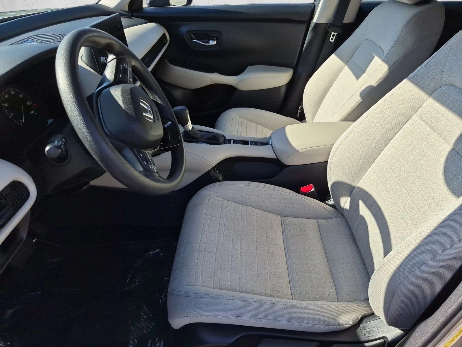 2026 Honda HR-V LX - Photo 15