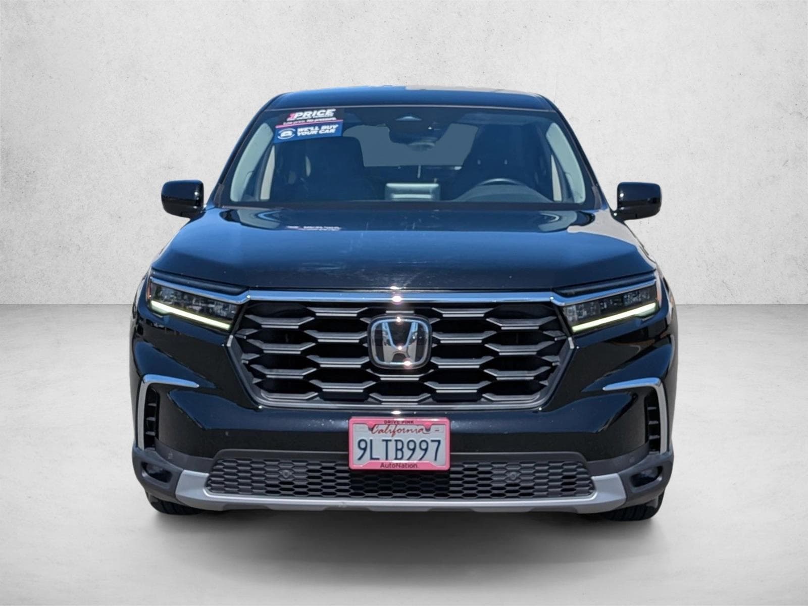 2024 Honda Pilot EX-L 7 Passenger photo 2