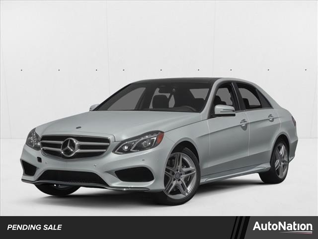 2014 Mercedes-Benz E-Class's photo