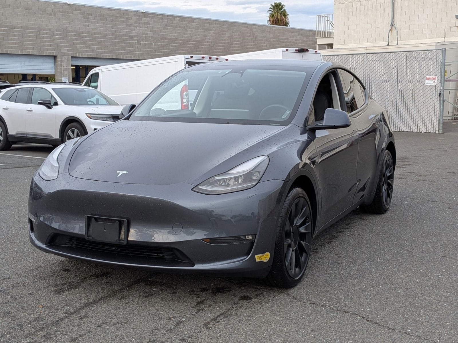2022 Tesla Model Y Long Range's photo