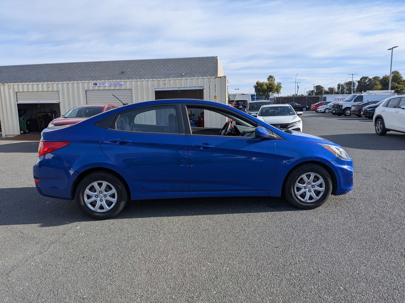 2014 Hyundai Accent GLS photo 3