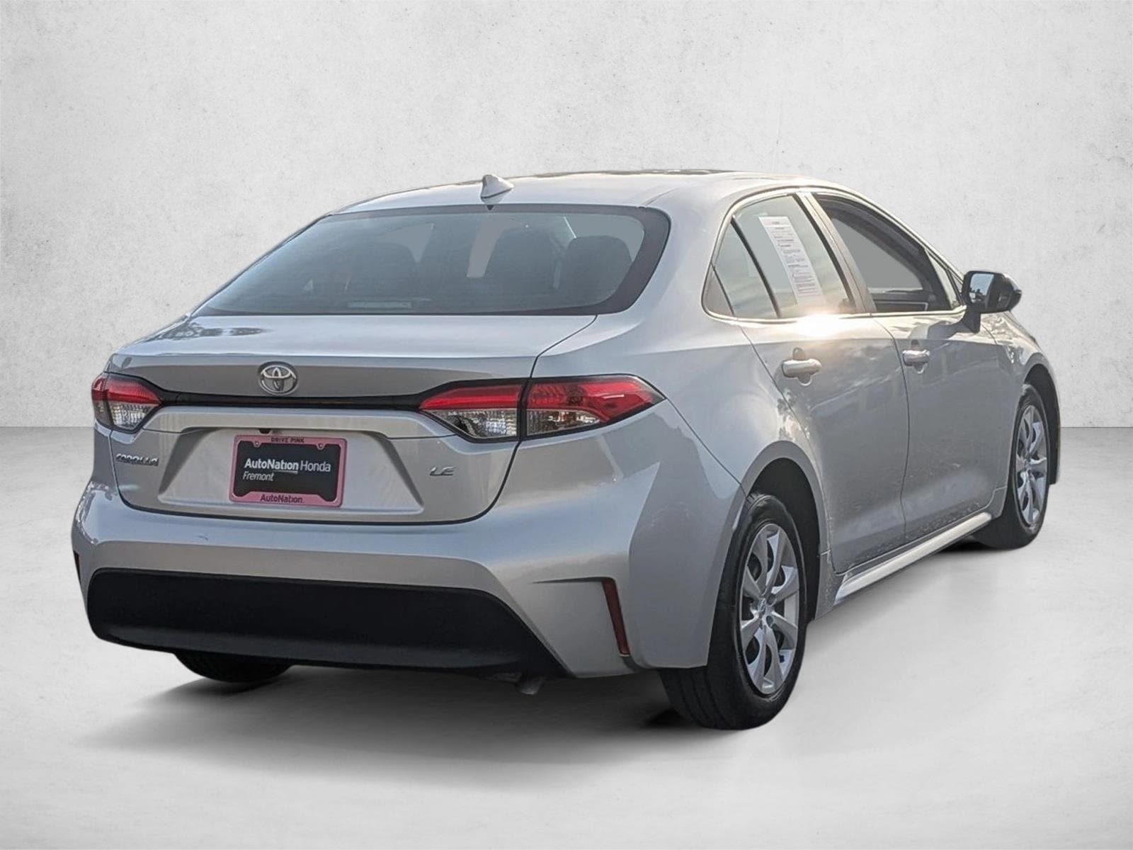 2023 Toyota Corolla LE photo 5