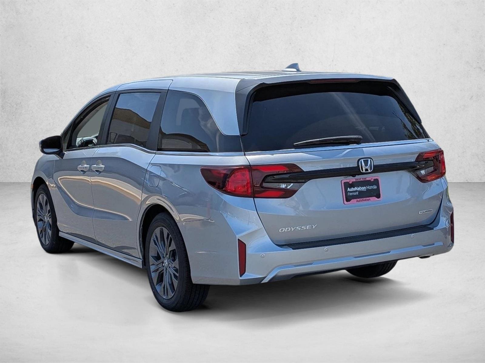 2026 Honda Odyssey Touring - Photo 7