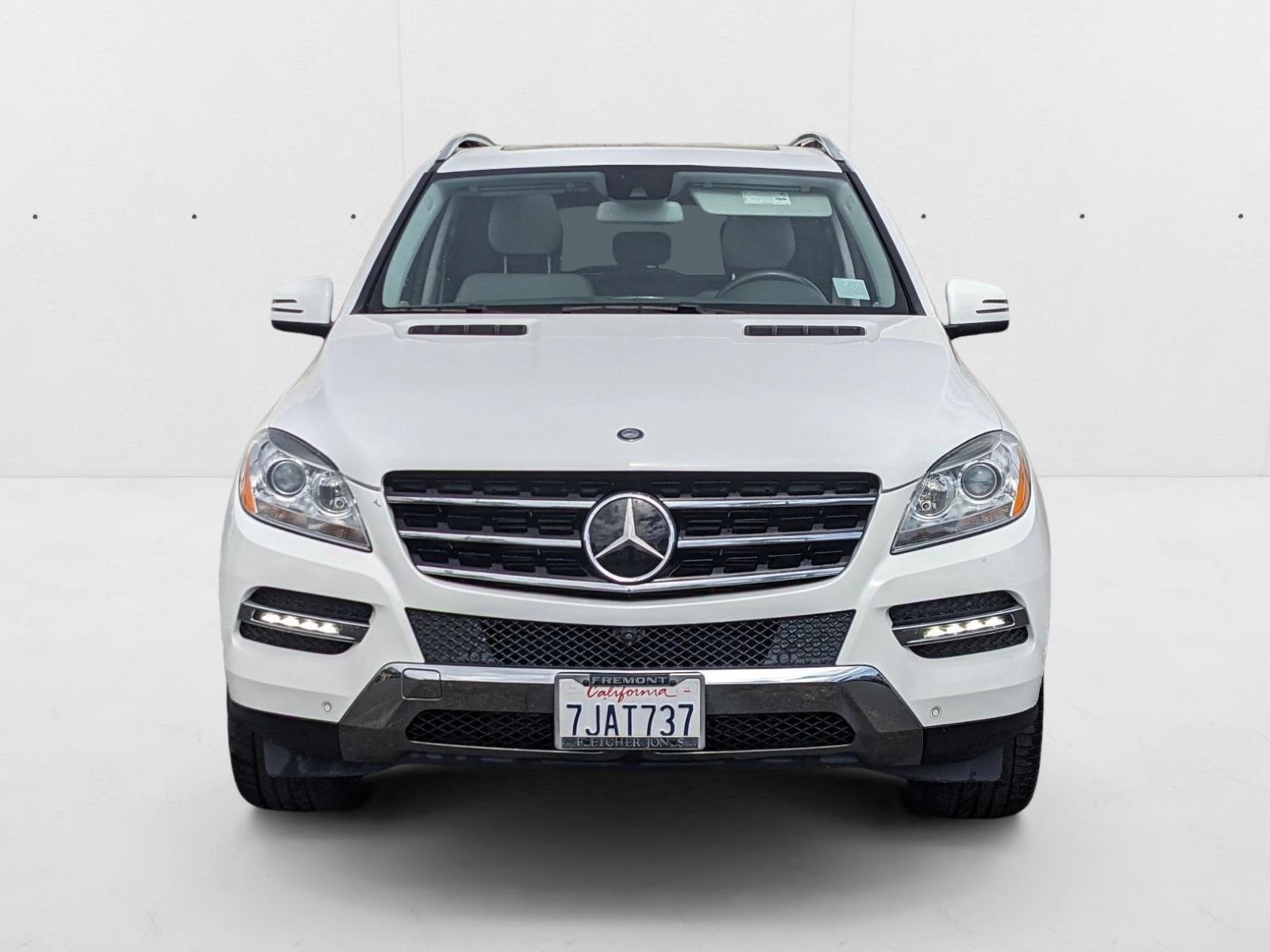 2015 Mercedes Benz ML 350 4MATIC photo 2