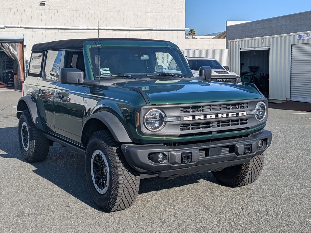 Used 2023 Ford Bronco SUV