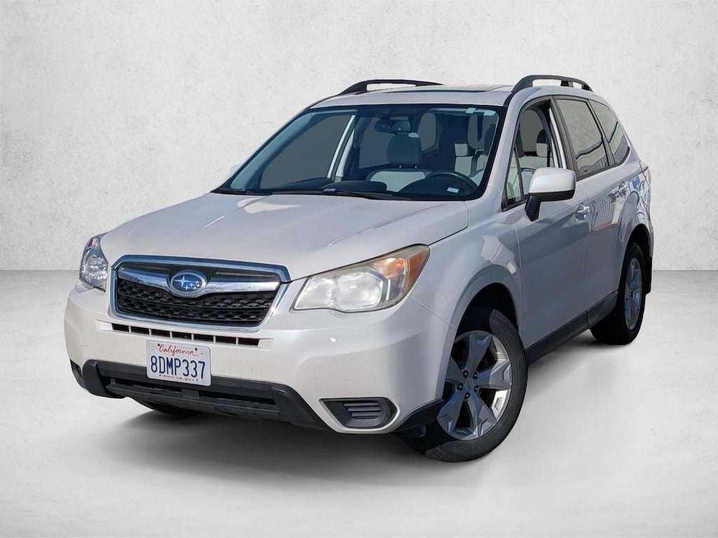 Used 2015 Subaru Forester 2.5i Premium (CVT) SUV