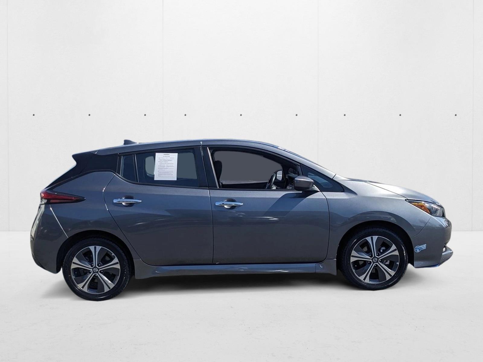 2021 Nissan Leaf SV Plus photo 4