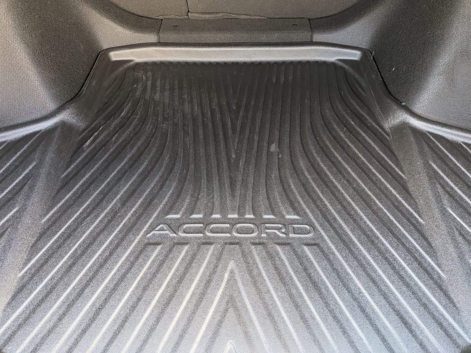 2024 Honda Accord Hybrid Sport-L photo 5