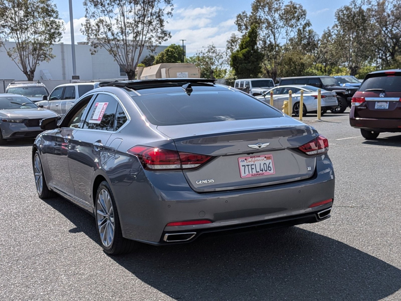 2016 Hyundai Genesis 3.8 photo 3