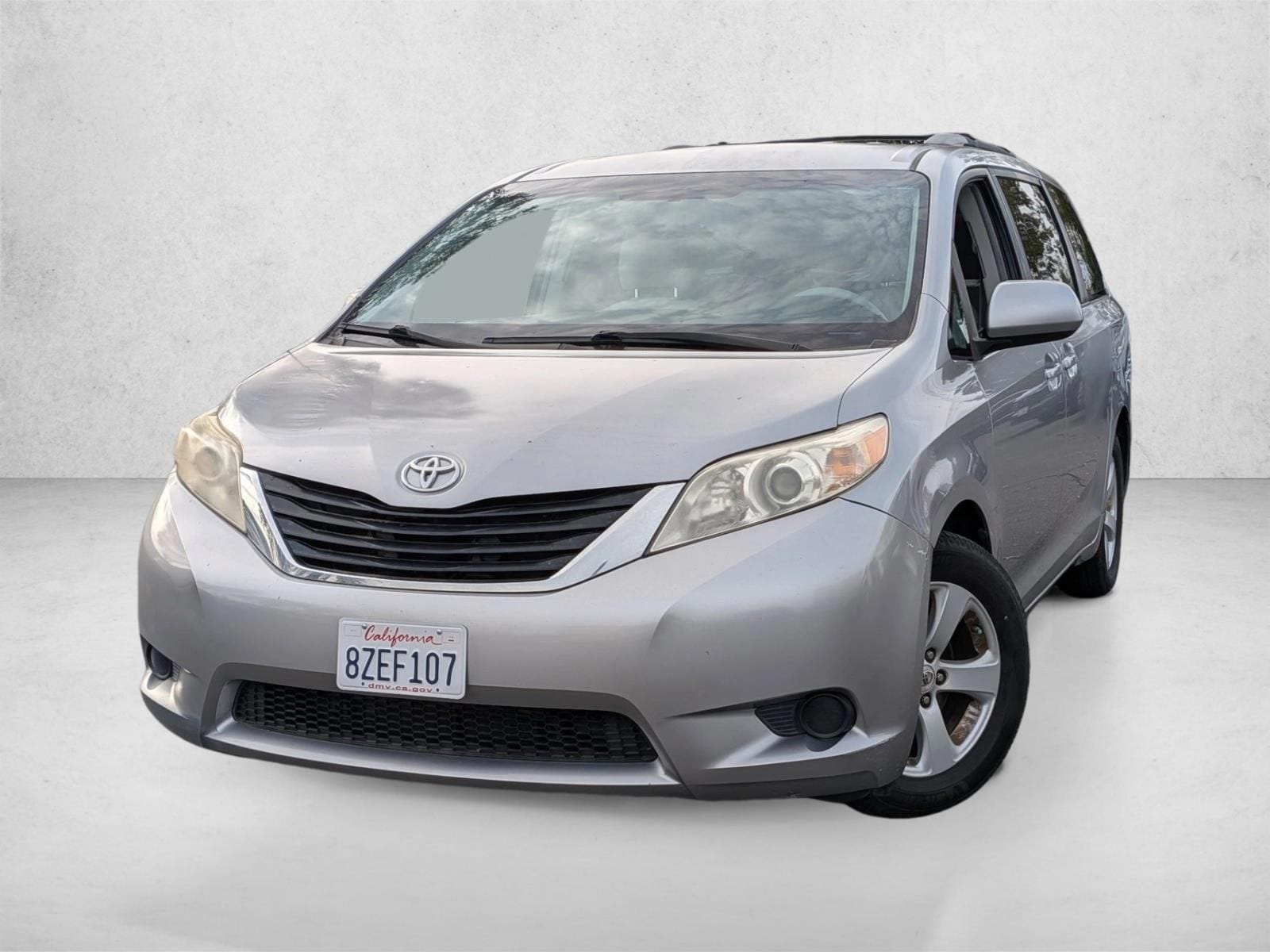2012 Toyota Sienna LE