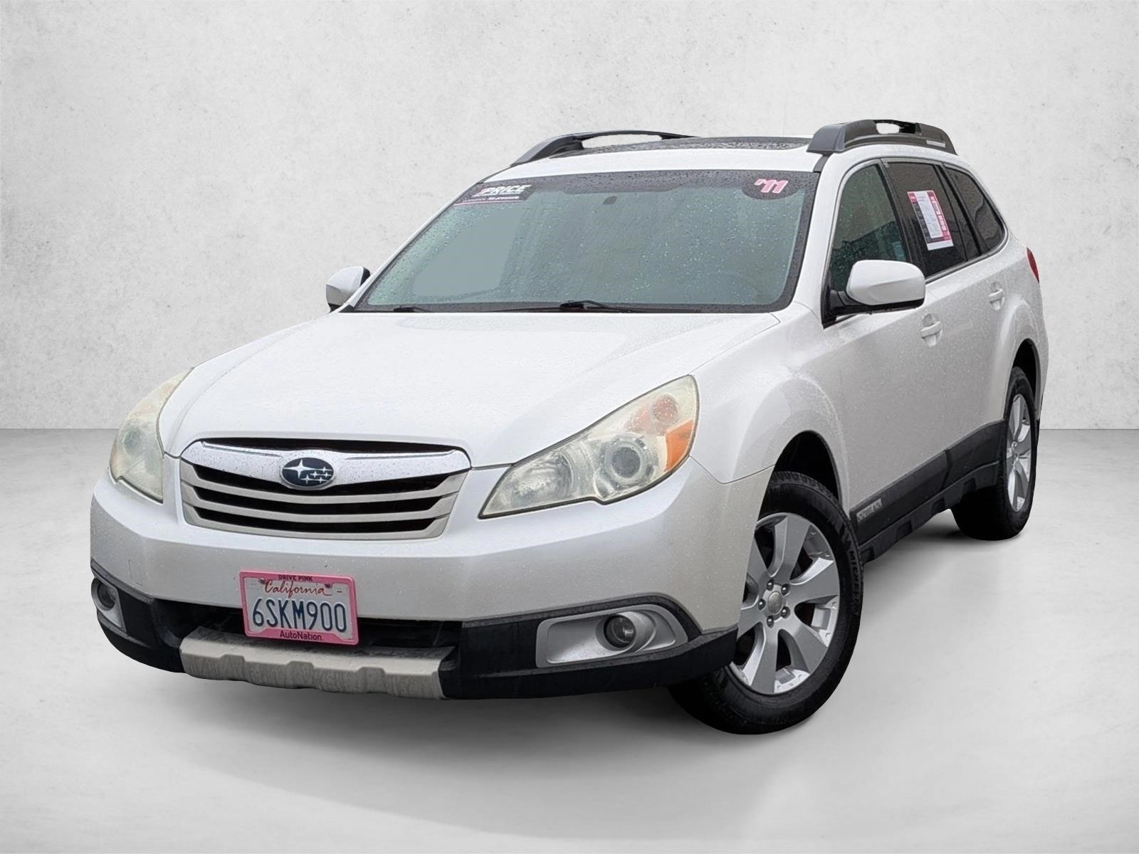 2011 Subaru Outback I Limited's photo