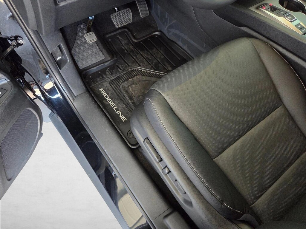 New 2025 Honda Ridgeline RTL Truck Crew Cab