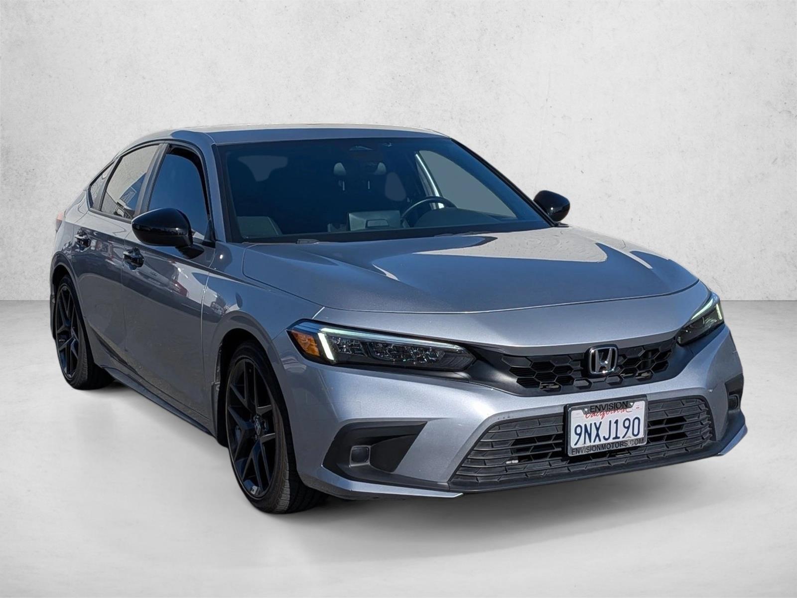 2023 Honda Civic Sport Hatchback photo 3