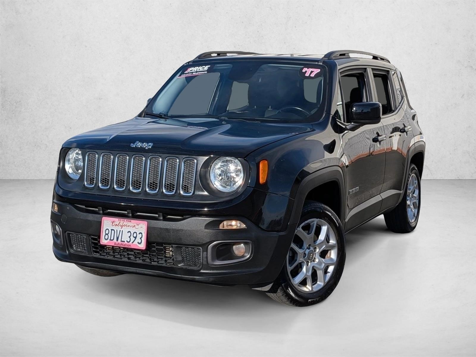2017 Jeep Renegade Latitude's photo