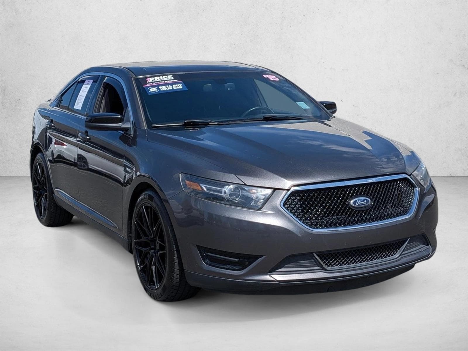2015 Ford Taurus SHO photo 3