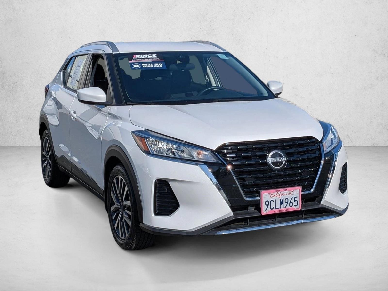 2022 Nissan Kicks SV photo 3