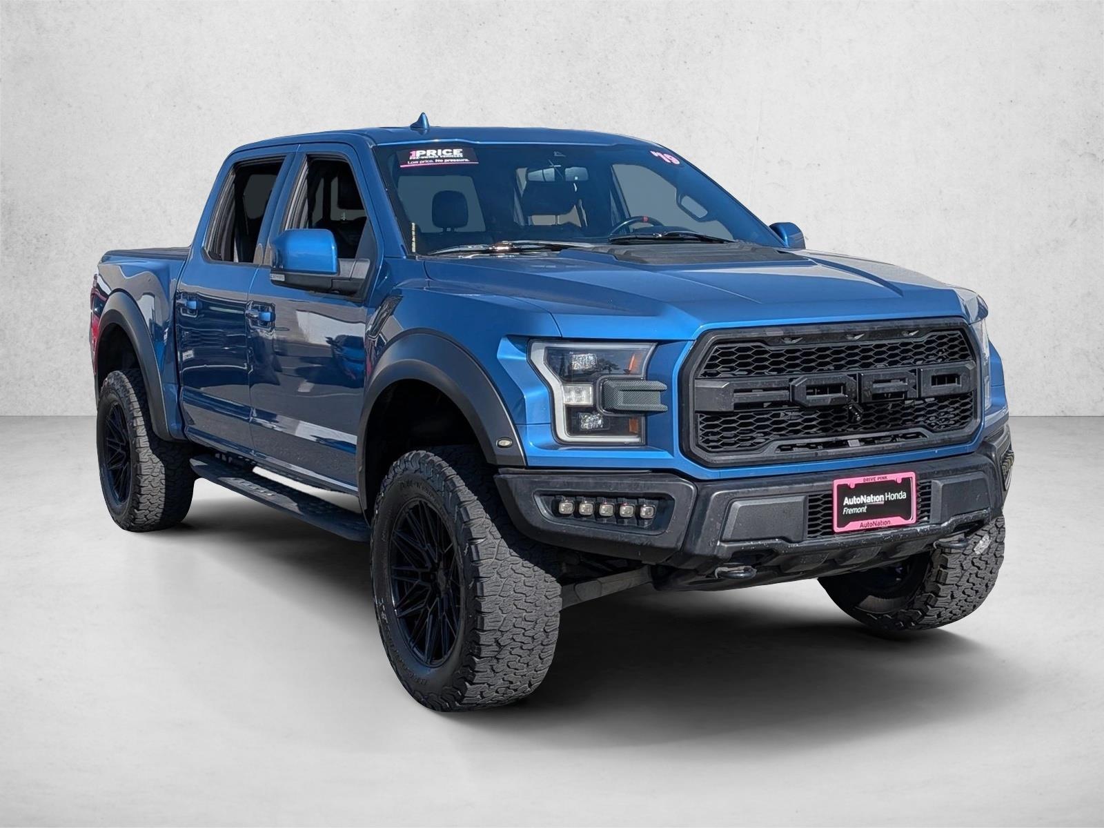2019 Ford F-150 Raptor photo 3