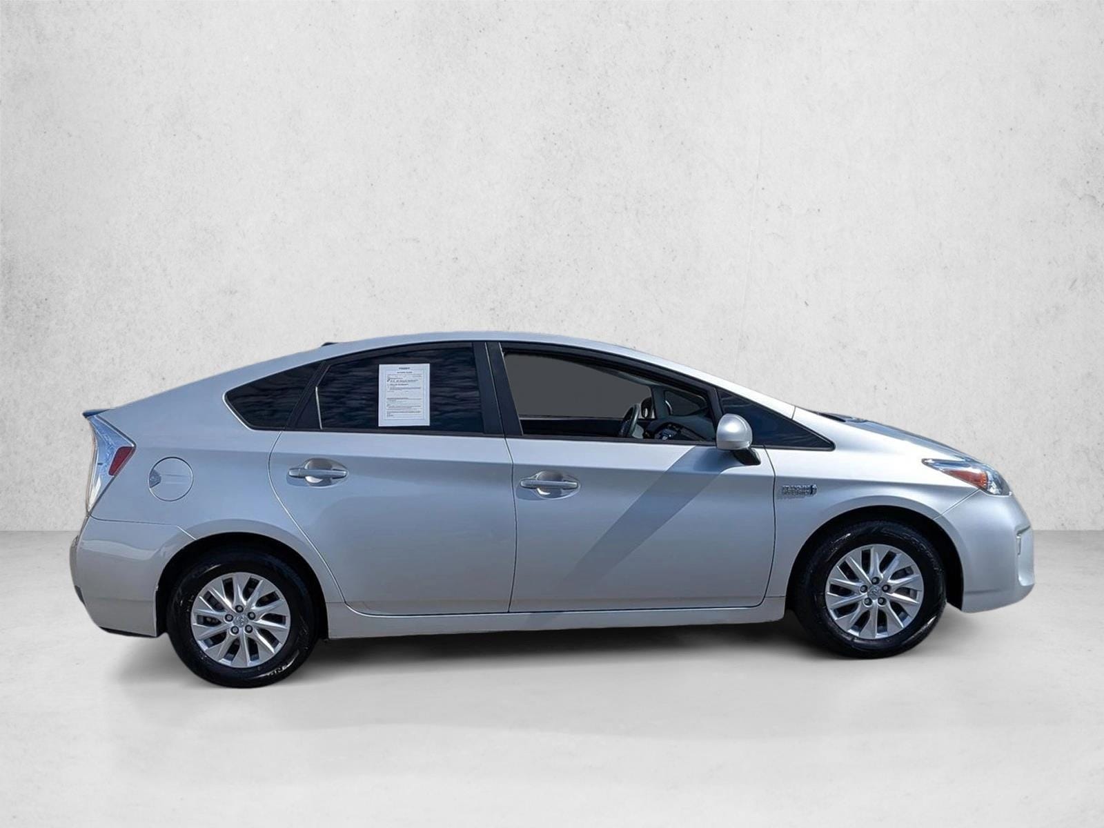 2014 Toyota Prius Plug-in Plug-in photo 4