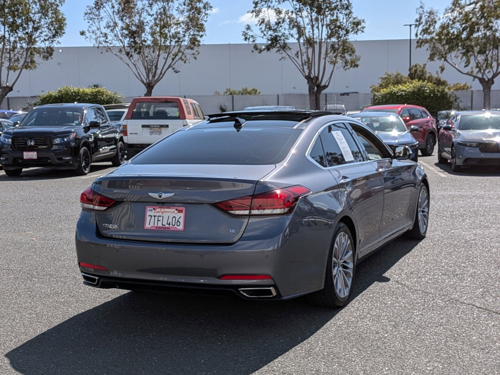 2016 Hyundai Genesis 3.8 photo 4