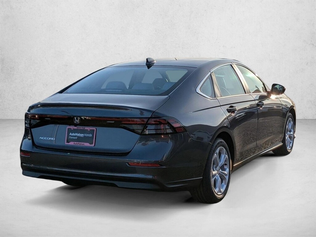 New 2025 Honda Accord LX Sedan