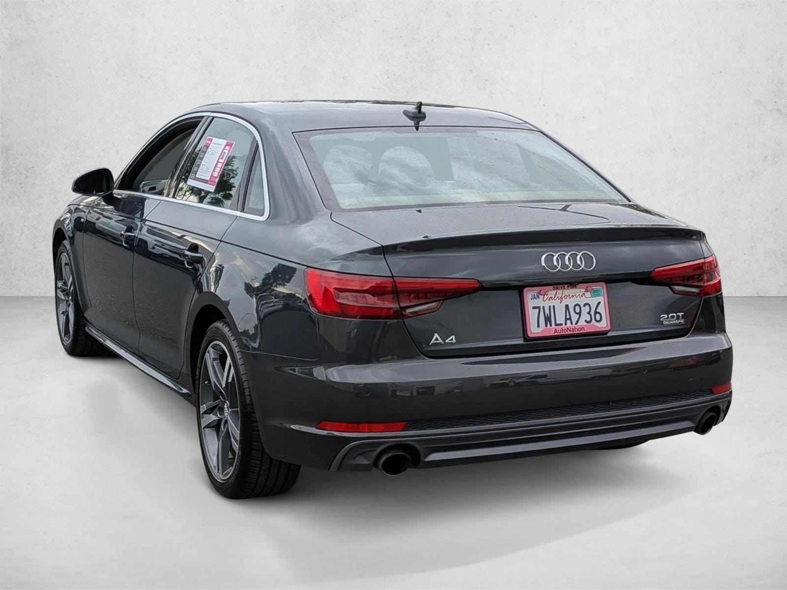 2017 Audi A4 2.0T Premium photo 3