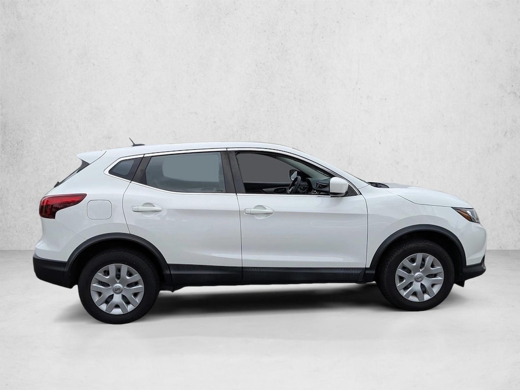 Used 2018 Nissan Rogue Sport S SUV