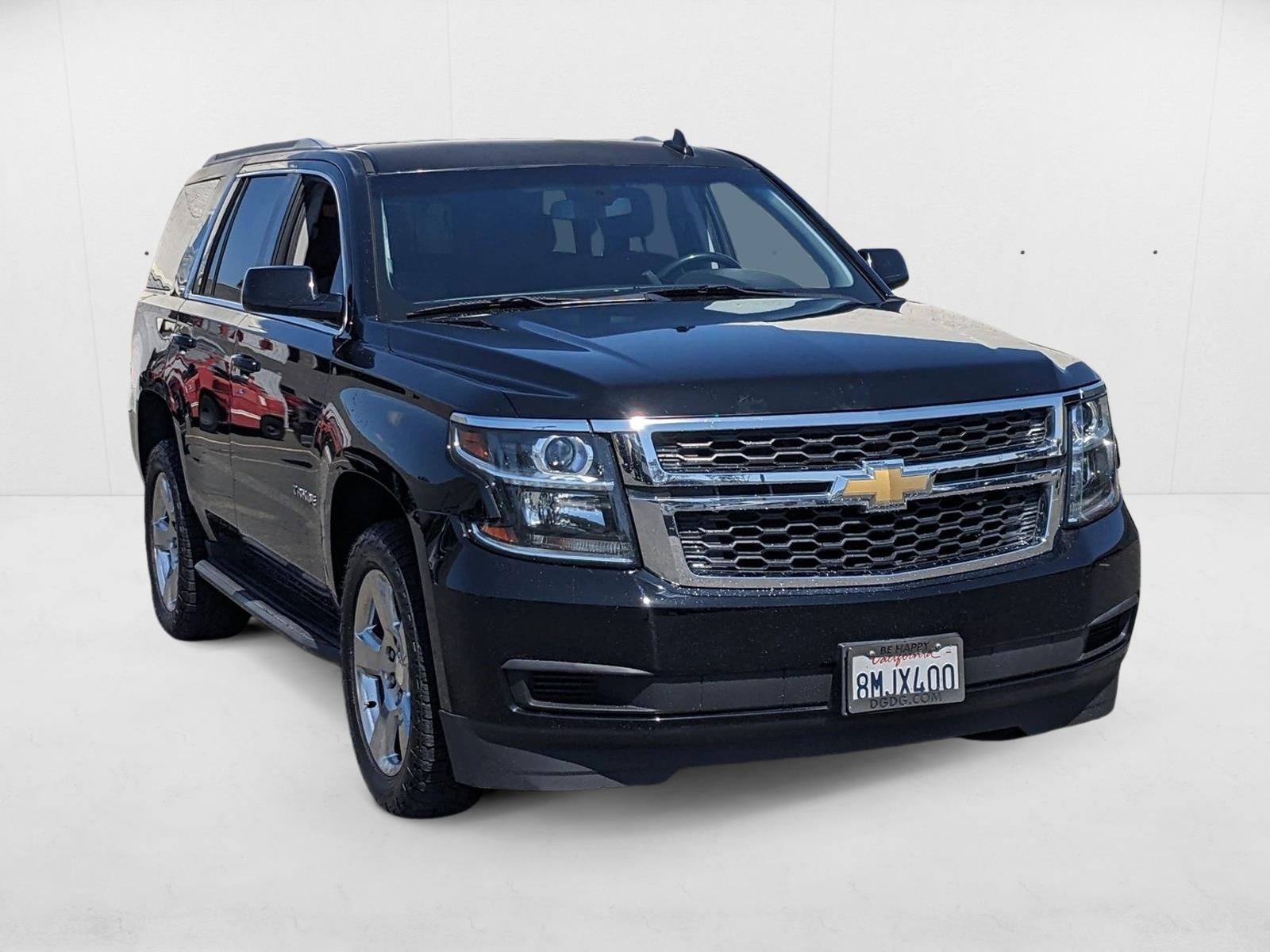 2016 Chevrolet Tahoe LS photo 3