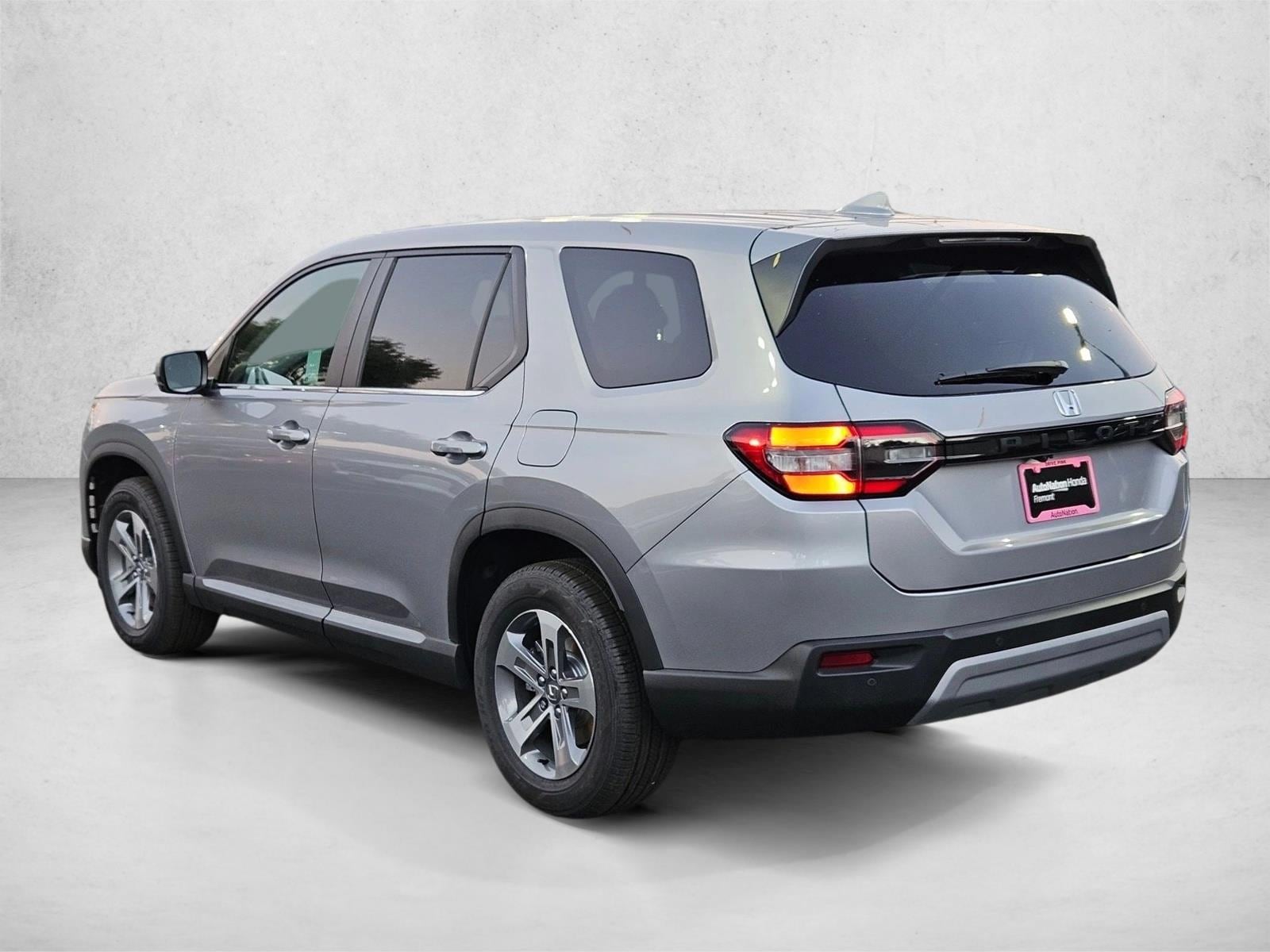 2025 Honda Pilot EX-L - Photo 8