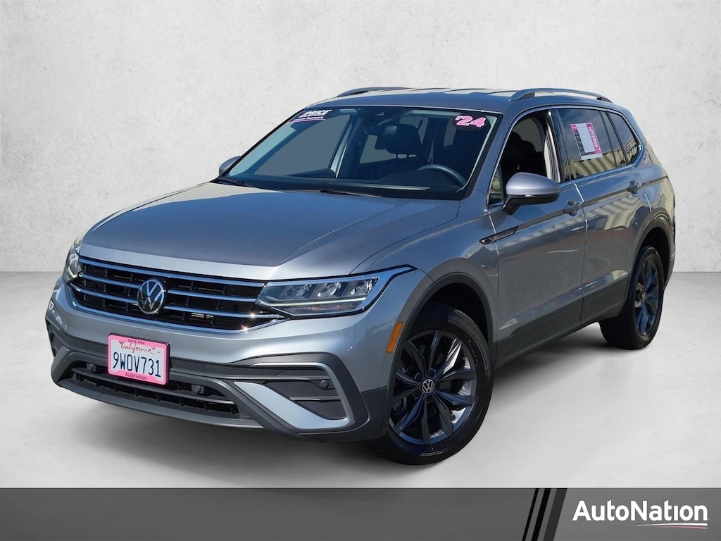 Used 2024 Volkswagen Tiguan 2.0T SE SUV