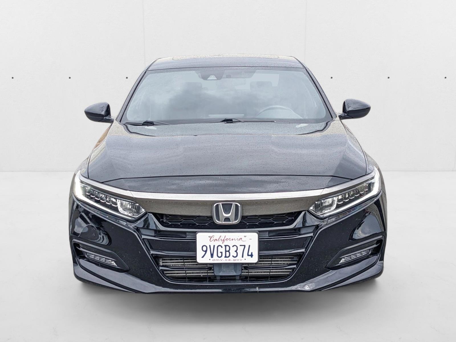 2019 Honda Accord Sport 2.0T photo 2