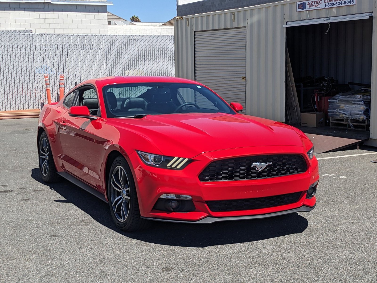 2017 Ford Mustang EcoBoost Premium photo 3