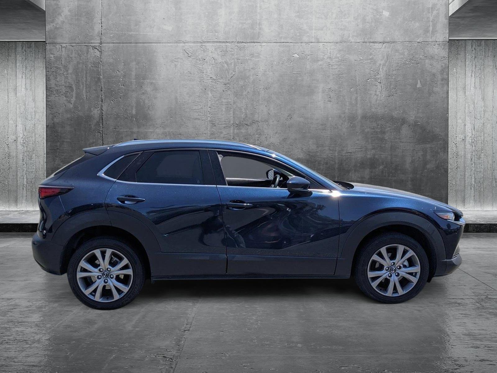 2021 Mazda CX-30 Premium photo 4
