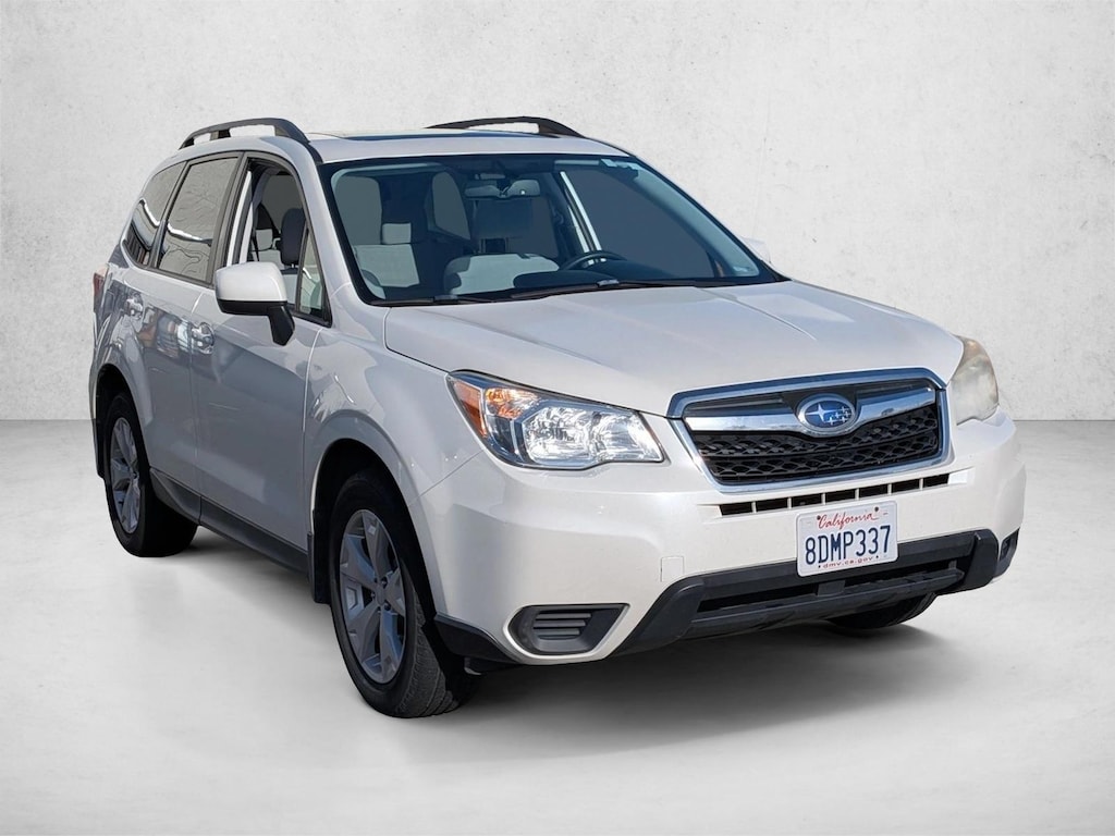 Used 2015 Subaru Forester 2.5i Premium (CVT) SUV