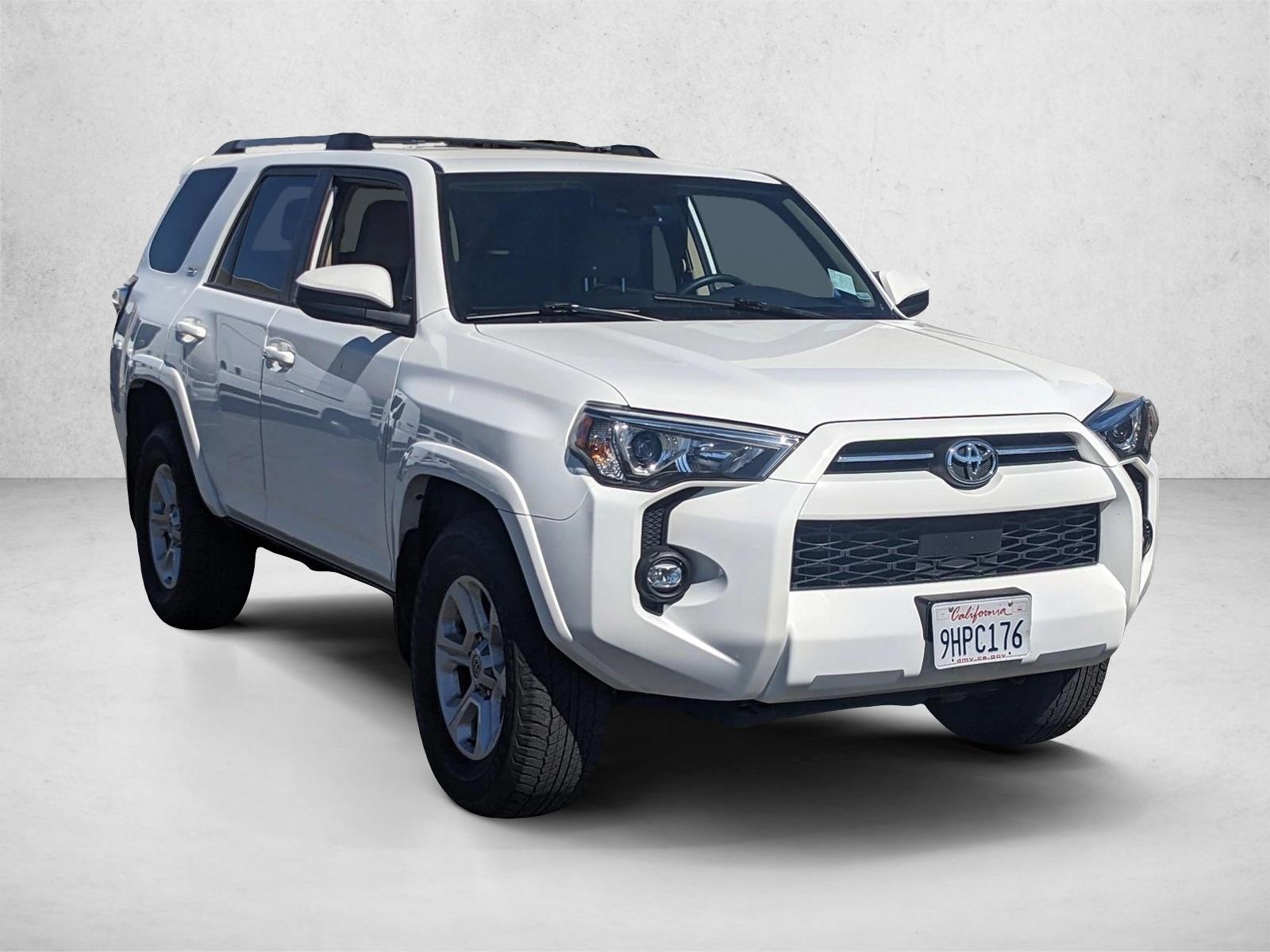 2023 Toyota 4Runner SR5 photo 3
