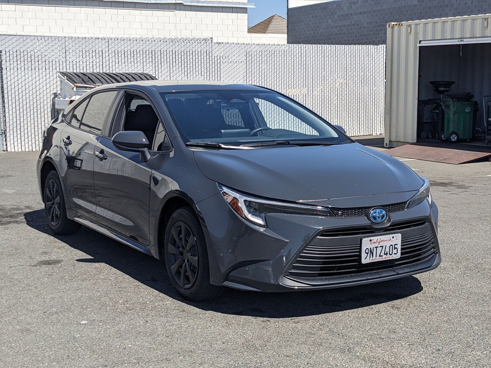 2024 Toyota Corolla Hybrid LE photo 3