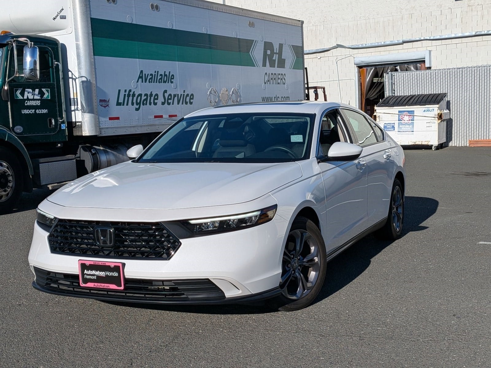 2024 Honda Accord EX's photo