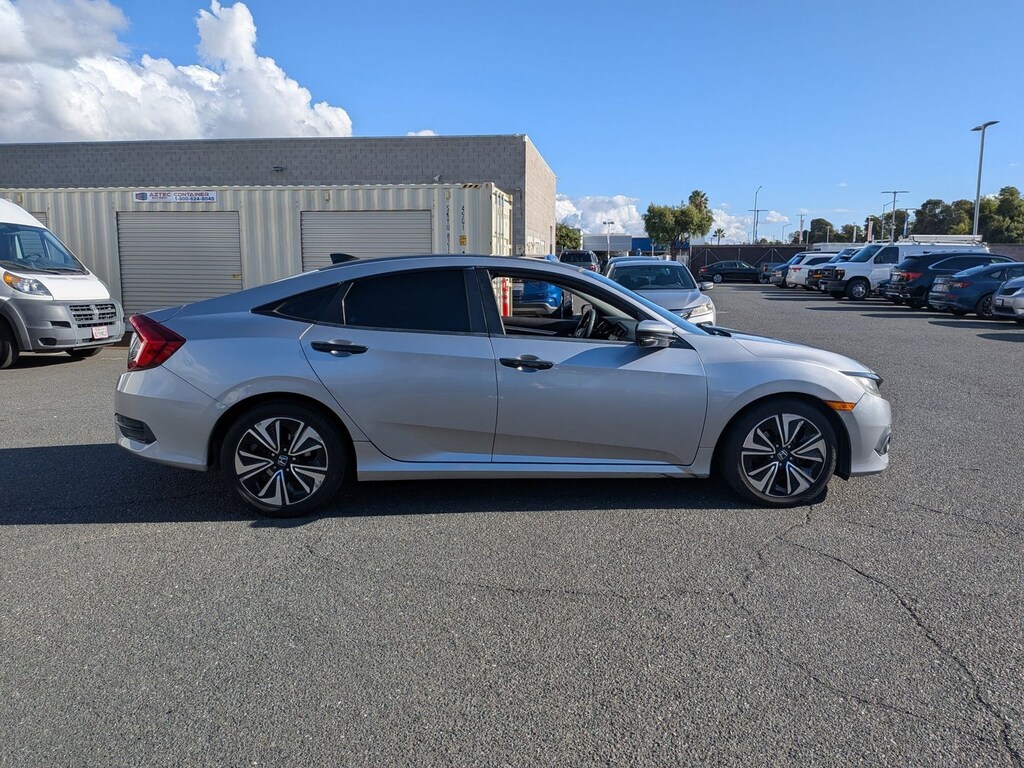 Used 2017 Honda Civic EX-T Sedan