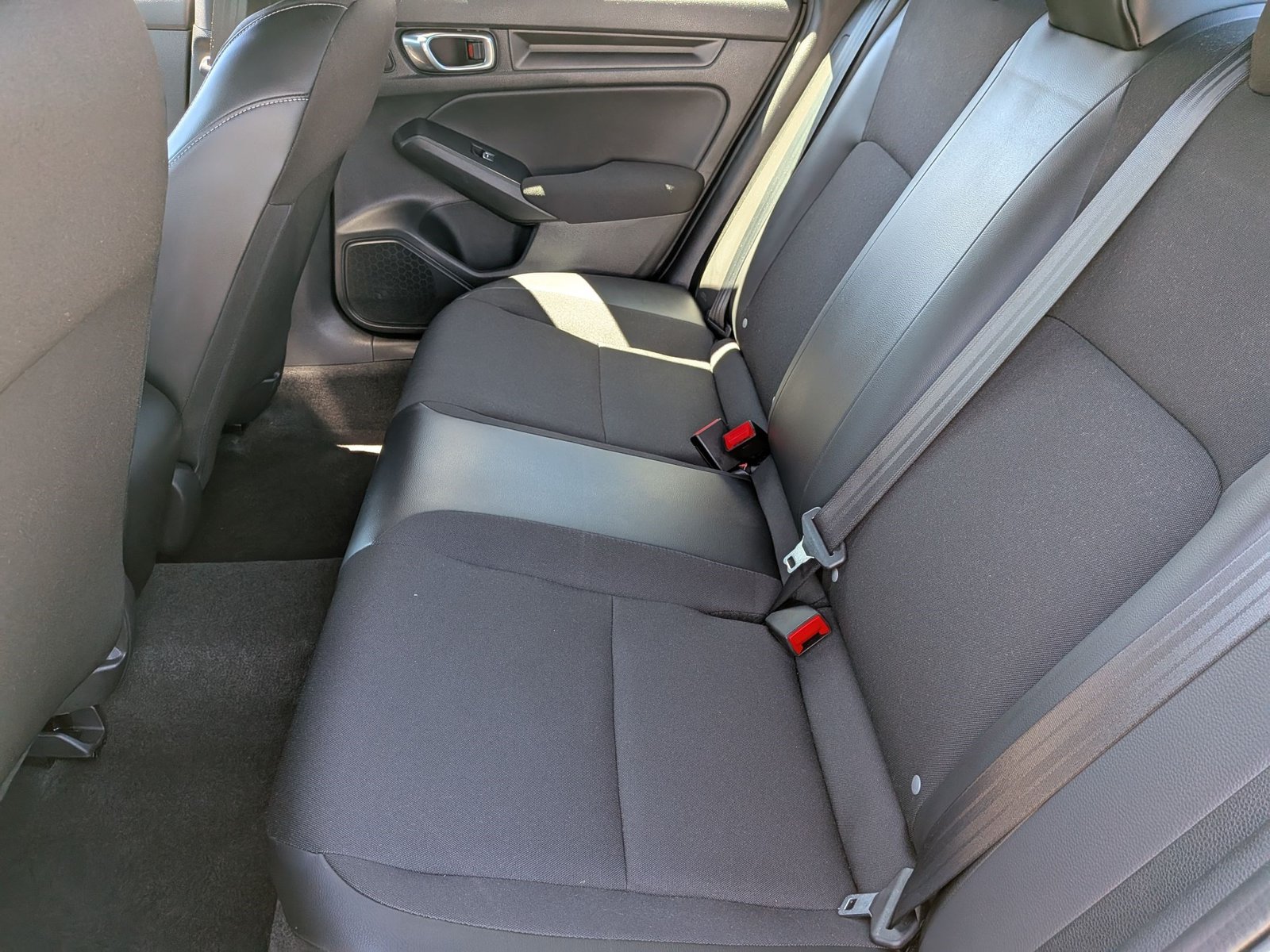2023 Honda Civic Sport - Photo 17