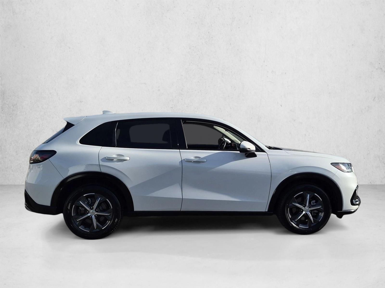 2024 Honda HR-V EX-L - Photo 4