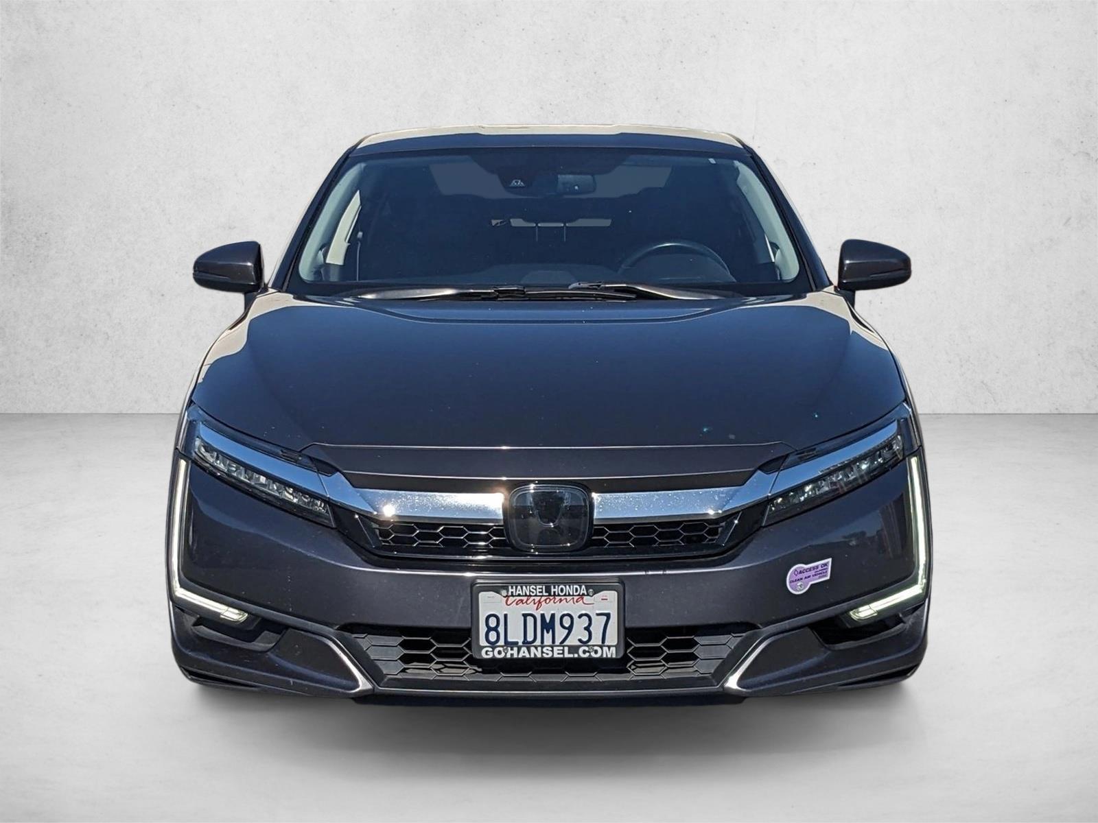 2019 Honda Clarity Plug-In Hybrid Touring photo 2