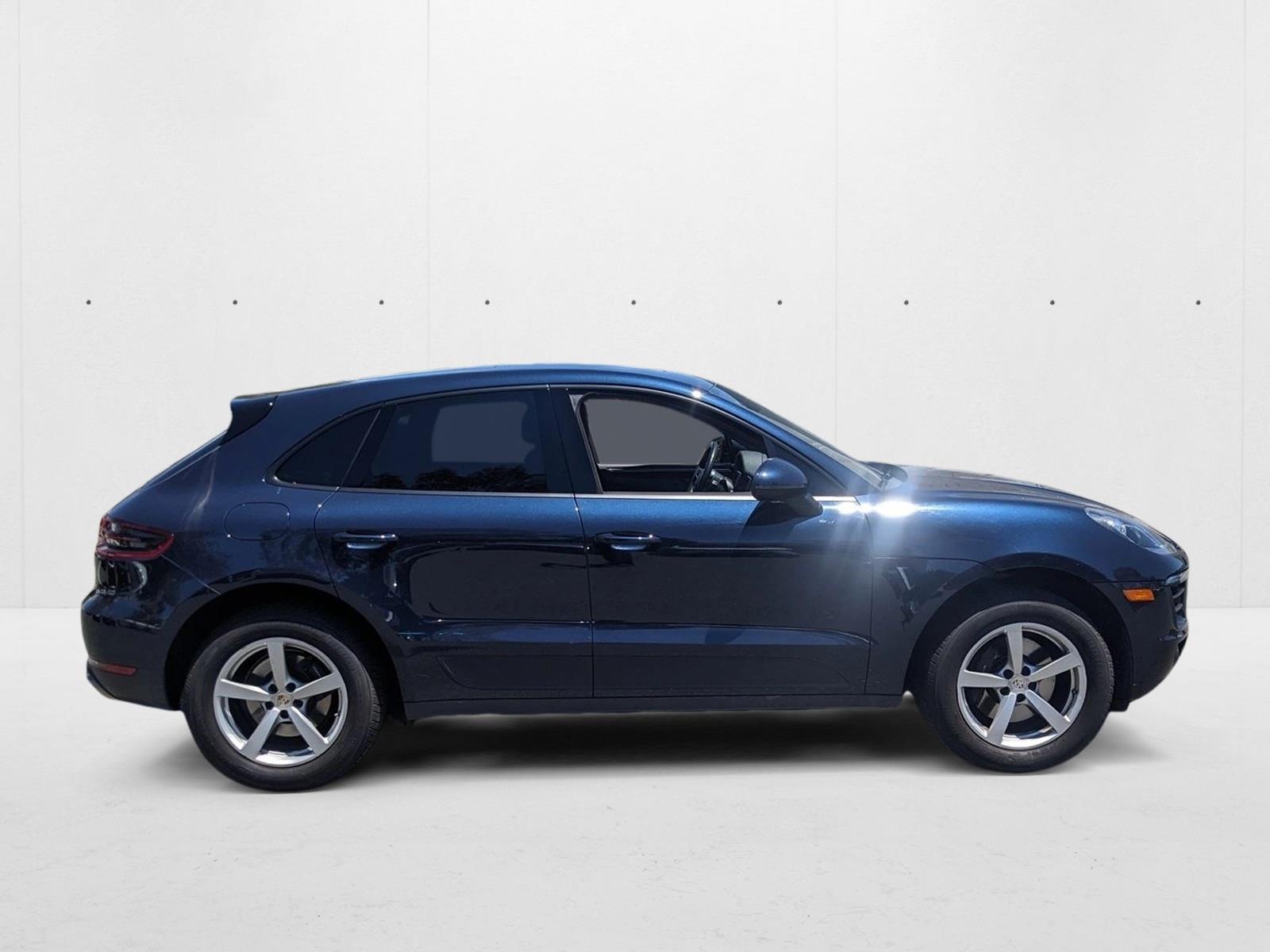 2018 Porsche Macan photo 4