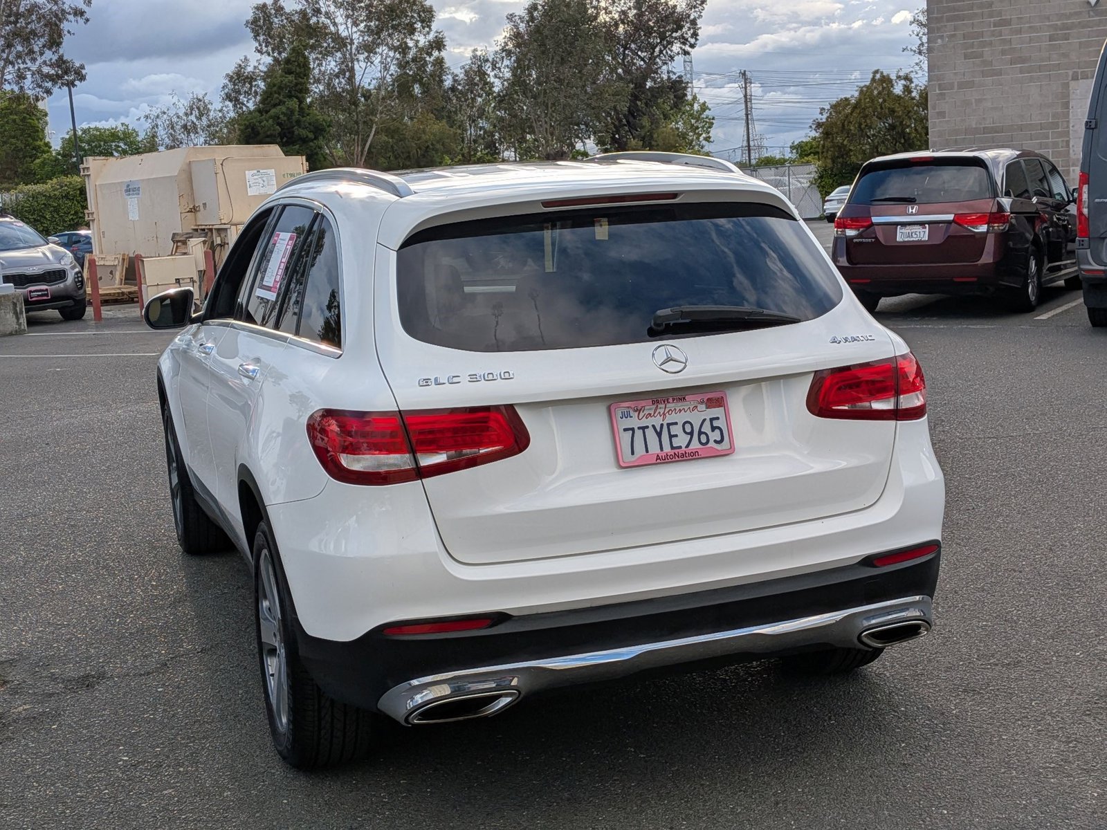2016 Mercedes-Benz GLC 300 4MATIC photo 3