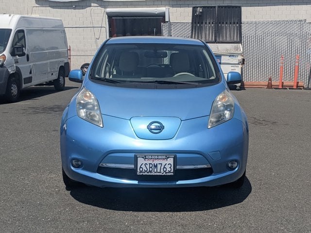 Used 2011 Nissan LEAF SL with VIN JN1AZ0CP2BT008124 for sale in Fremont, CA